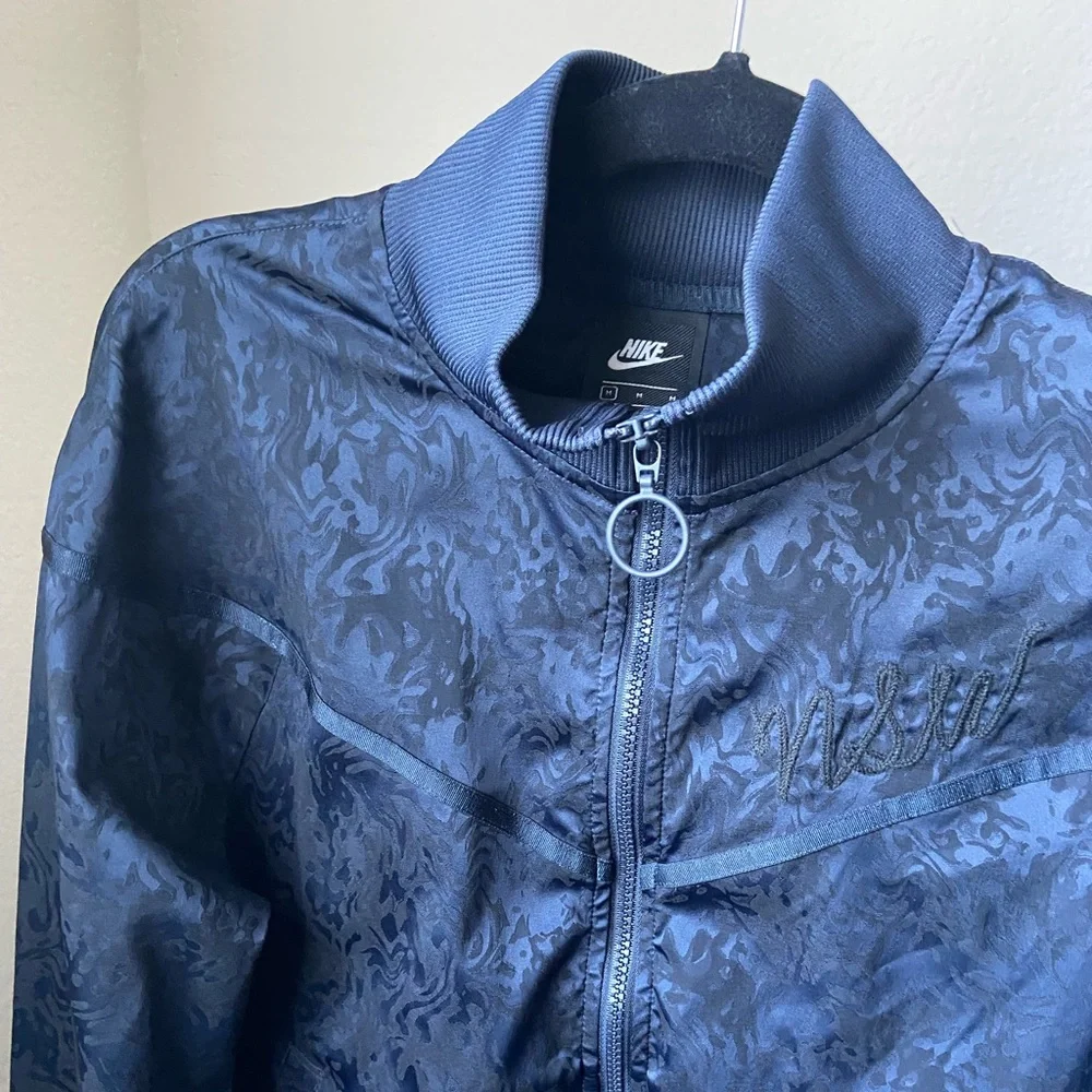 Nike full zip jacquard navy jacket, size M